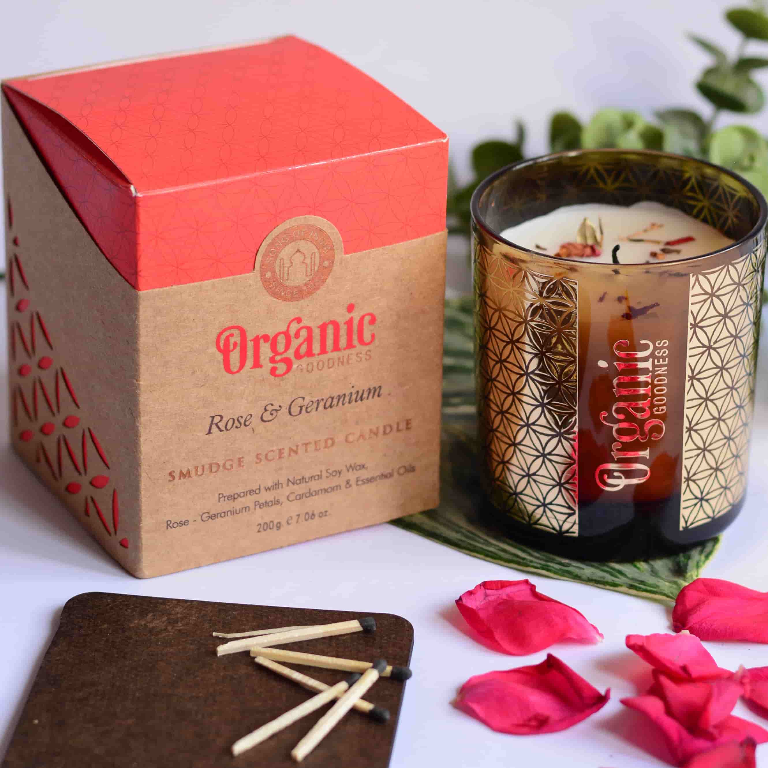 Rose & Geranium Smudge Candle in Gold Foil Glass Jar (200g)